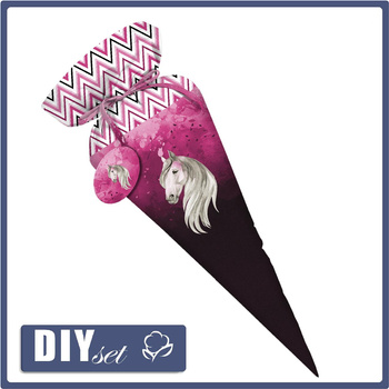 Rożek na słodycze TYTA - KLEKSY (fuksja) / czarny - zestaw do uszycia