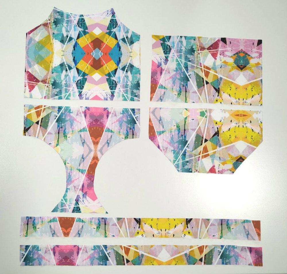 Str&oacute;j kąpielowy dla dziewczynki