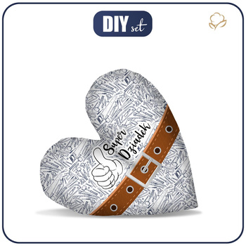 DECORATIVE PILLOW HEART -  SUPER DZIADEK / TOOLS