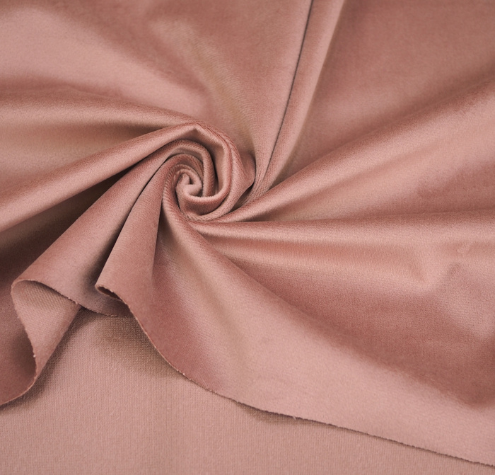 KVARTZOVÁ RŮŽOVÁ - Royal Velvet