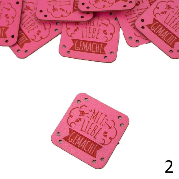 Label ''MIT LIEBE GEMACHT'' 3x3cm - Farben nach Wahl