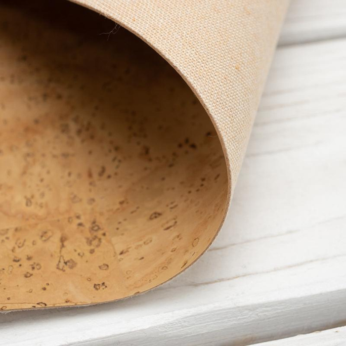 KOREK PŘÍRODNÍ (44 cm x 50 cm) - materiál s podšívkou