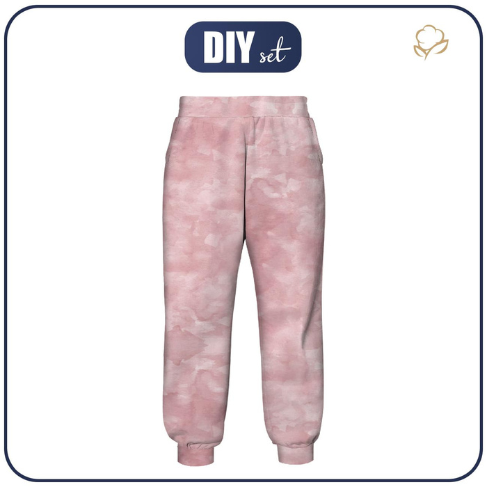 KID'S JOGGERS (ROBIN) - CAMOUFLAGE pat. 2 / rose quartz - sewing set (98/104)