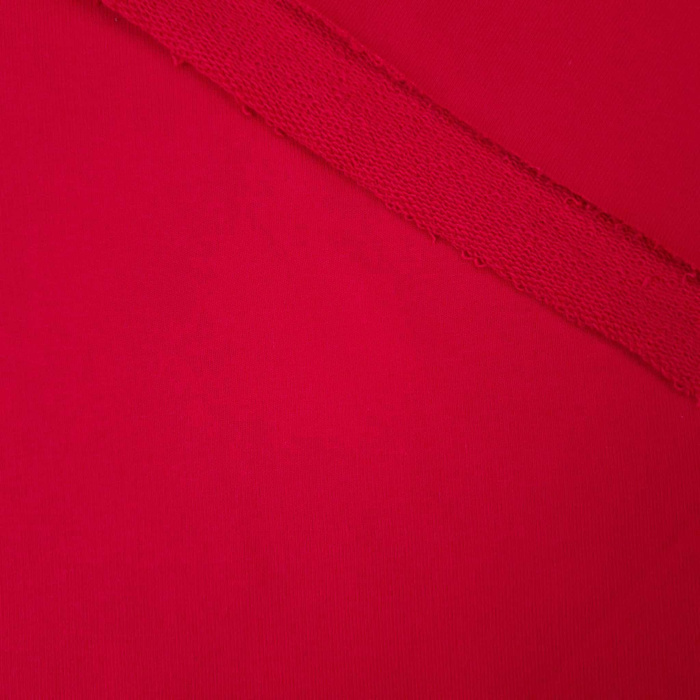 <p><strong>Cotton sweatshirt fabric</strong> with a weight of 290g is a material for those who want to create clothes with a stiff, stable grip that keeps its shape well. The fabric is very fleshy and thick to the touch and has virtually no stretch. It is