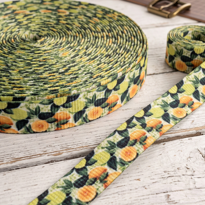 Bedrucktes Gurtband 25 mm -   Tutti Frutti wz. 11 / lime creame