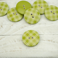 Kunststoffknopf mit Karomuster groß - olive