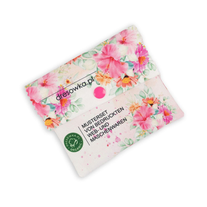 Woven and knitted printed fabrics sampler DE