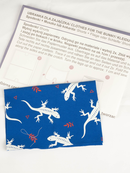 SHORTS + BOW TIE FOR BUNNY - LIZARDS / blue - sewing set