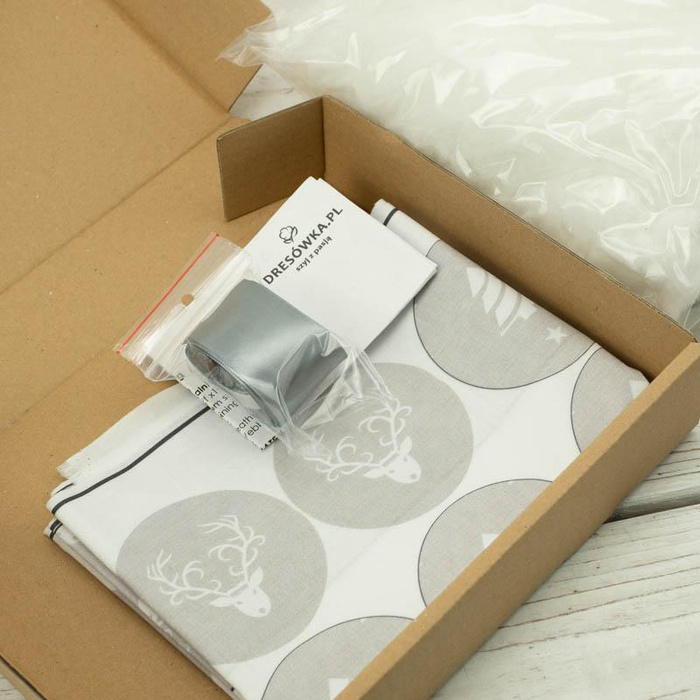 WEIHNACHTSKRANZ - WEIHNACHTSBÄUME MIT STERNEN / hellgrau - Nähset