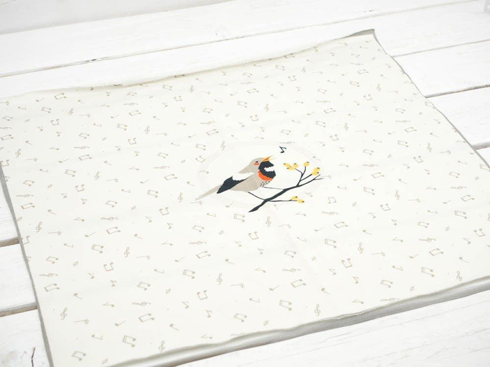 BIRDS TUNES / dirty white - panel single jersey TE210