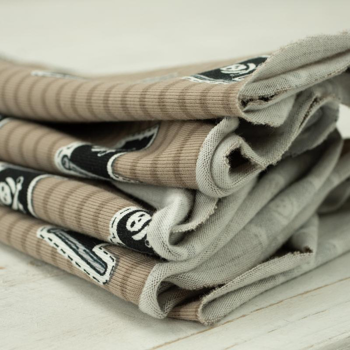 FLAG / pirates - light brown - single jersey TE210