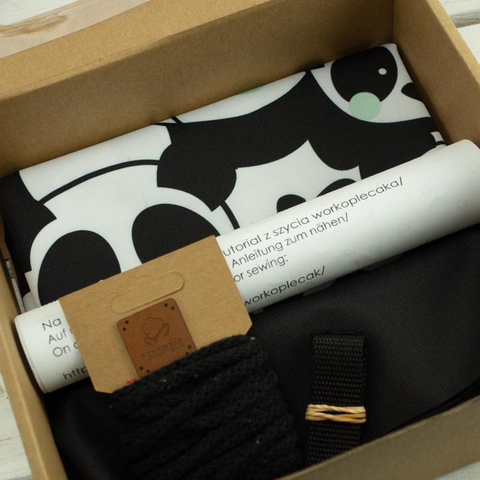 GYM BAG - PANDAS / mint - small