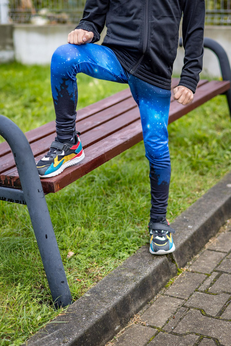 JUNGS THERMO LEGGINGS (HUGO) - PIXEL MS.2 / grün - Nähset 92