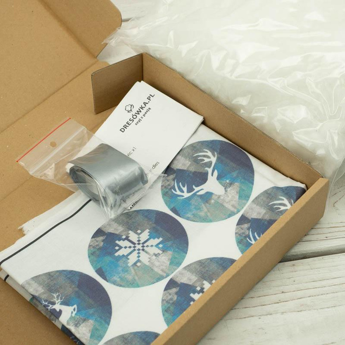 CHRISTMAS WREATH - DEERS / jeans - sewing set