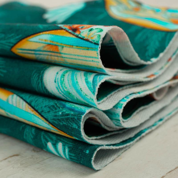 SURFBOARDS AND WAVES - looped knit 