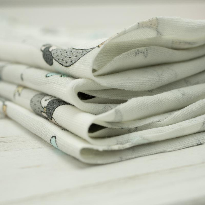 FOTO TUČŇÁKY / bílý - úplet TE210