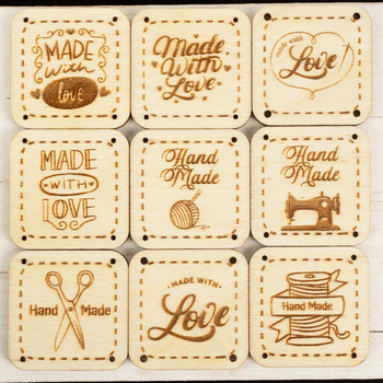 Satz Holzanhänger Quadrat - MIX (9 Stk.)