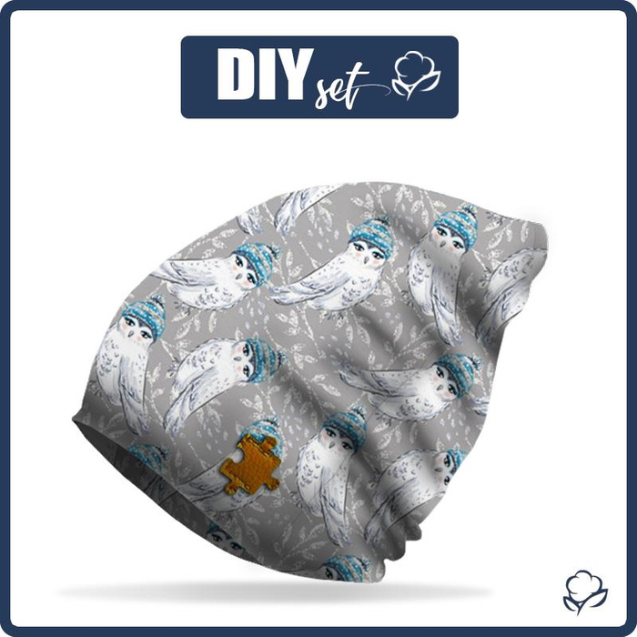 "Beanie" cap - IOWLS IN HATS (ENCHANTED WINTER) 48-50