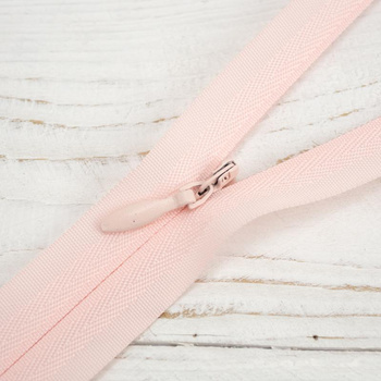 Zamek spiralny kryty nierozdzielczy 40cm - blady róż