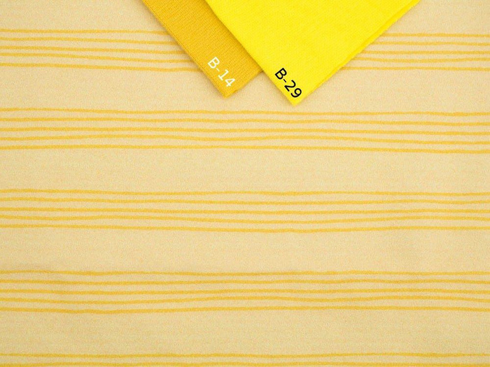 MUSIC SHEETS (Birds Tunes) / honey - Viscose jersey WE210