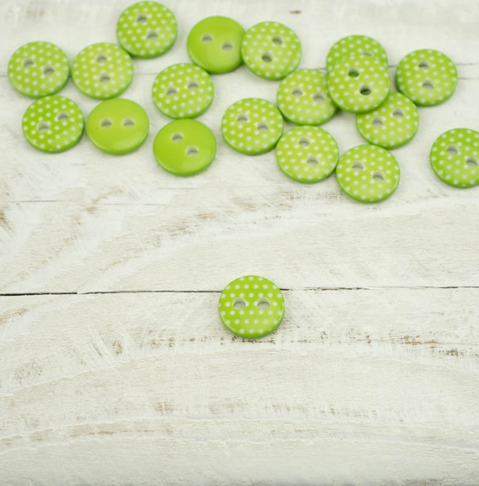 Kunststoffknopf mit Punkten klein - lime