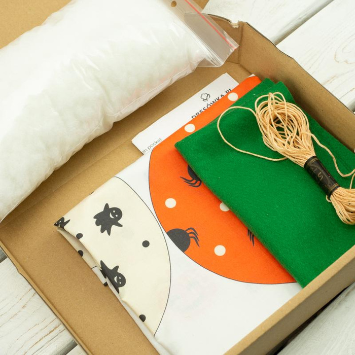 Pumpkin garland / red - sewing set