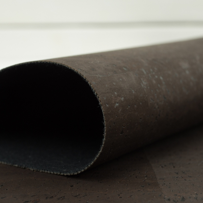 CORK Espresso M (50 cm x 70 cm) - material with a lining