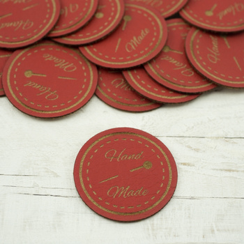 Metka Hand made - szpilka średnica 3 cm - czerwona