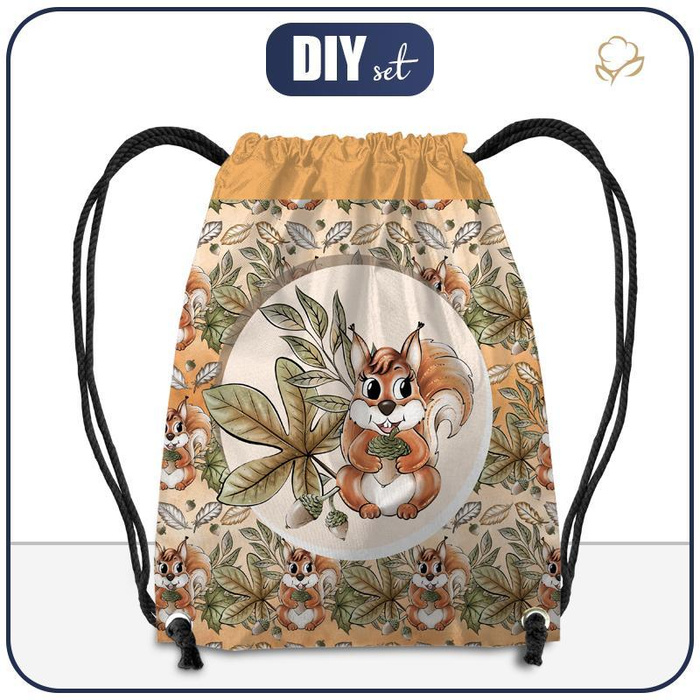 GYM BAG - SQUIRRELS AND LEAVES pat. 2 (AUTUMN IN THE FOREST) - big