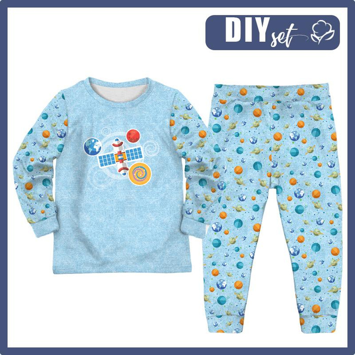 CHILDREN'S PAJAMAS " MIKI" - SATELLITE (SPACE EXPEDITION) / ACID WASH LIGHT BLUE - Elastic cotton knit fabric (110/116)