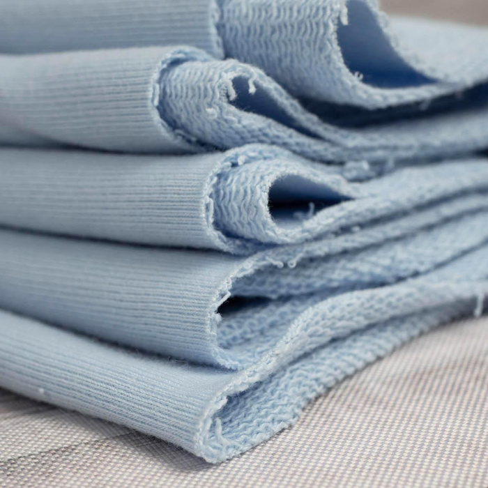 D-75 LIGHT BLUE - thick looped knit 290g