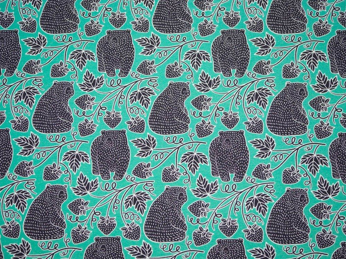 BEARS WITH WILD STRAWBERRIES - single jersey with elastane TE210