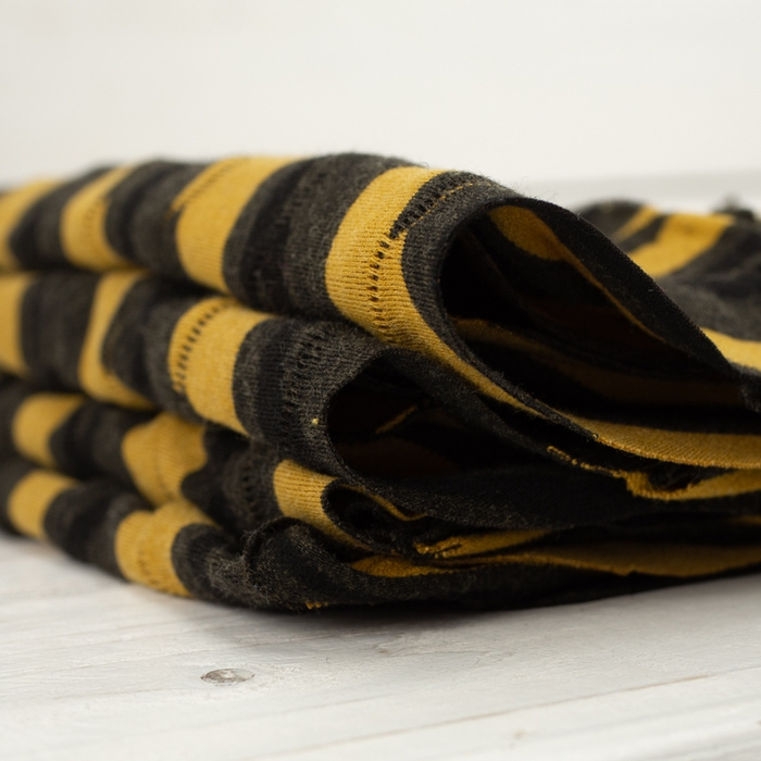 WAVES 3D / mustard - Single jersey with lockstitch