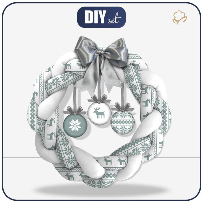 CHRISTMAS WREATH - REINDEERS PAT. 2 / light grey - sewing set