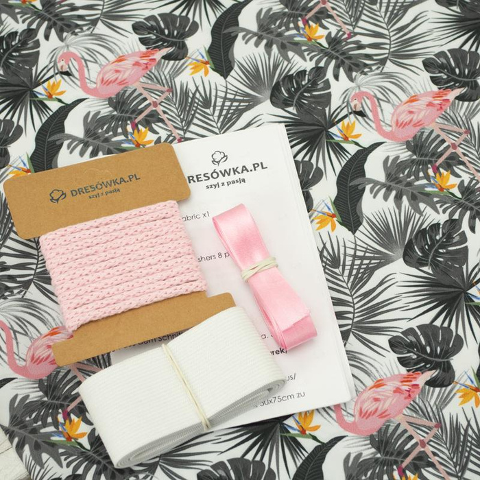 Damen Badeshorts - FLAMINGOS MIT BLÄTTER 2.0 L