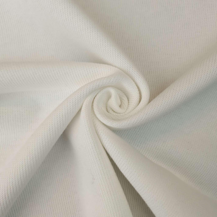 <p><strong>Exclusive Sweater-Knit Sweatshirt Fabric "Margot"</strong><br /><br />This exceptional sweatshirt fabric, featuring a sweater-like knit, impresses with its original form and superb functionality. It is a material that combines the softness of c