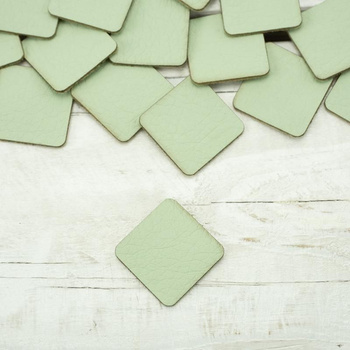 Pads under the eyelets Leatherette label small square - mint