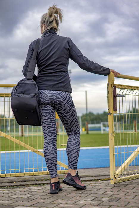 WOMEN'S THERMO LEGGINGS (GRETA) - ZEBRA PAT. 5 / grey - sewing set S
