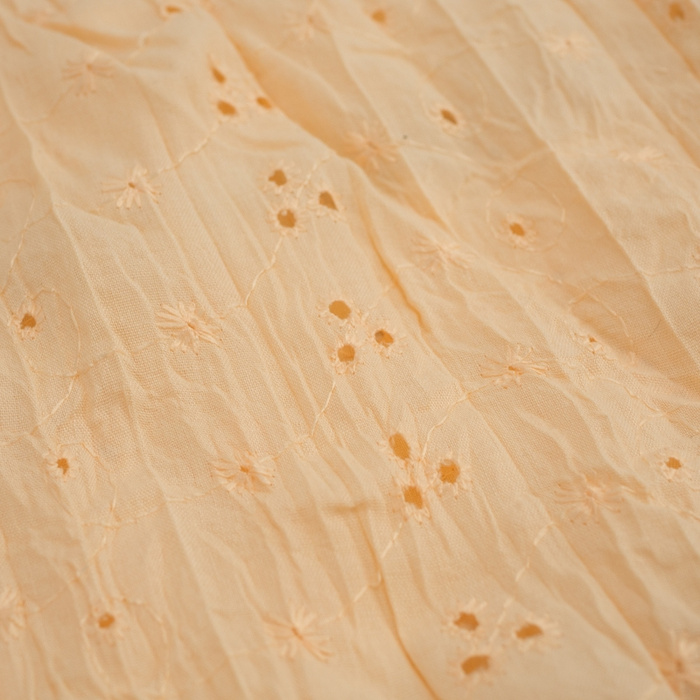 BRZOSKWINIOWY - Haftowany batyst kreszowany