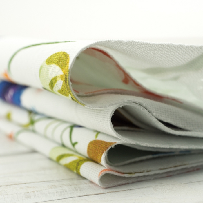 POLNE KWIATY / biały - dresówka pętelkowa SP250