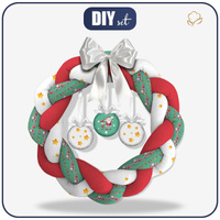 CHRISTMAS WREATH - SANTA AND SLEIGH (CHRISTMAS FRIENDS) - sewing set