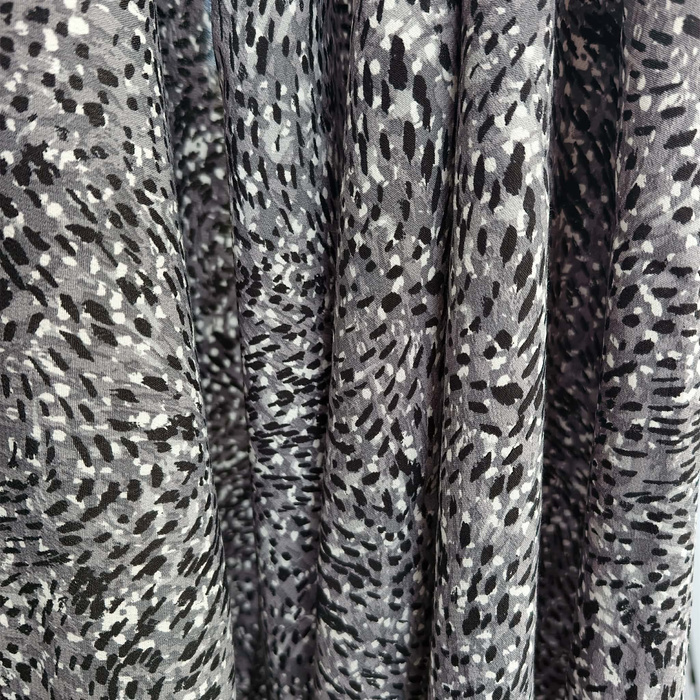Krepa wiskozowa - ABSTRACT ANIMAL PRINT / szary