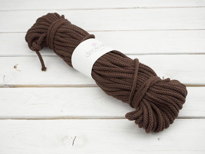 Strings cotton hank 8mm - BROWN