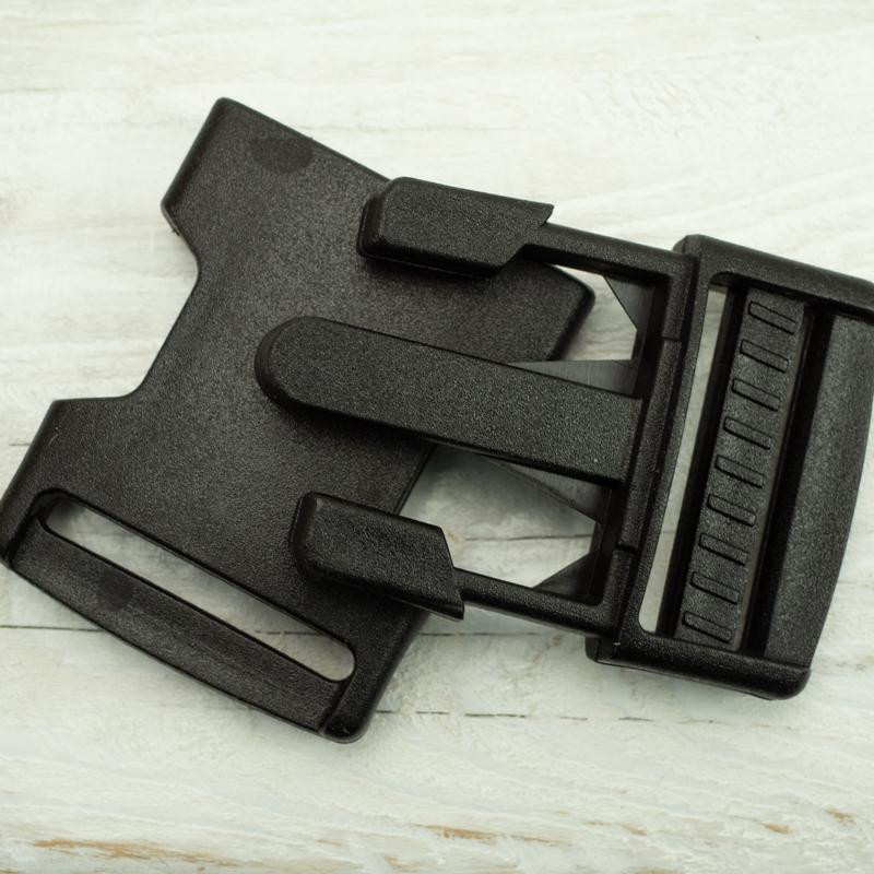 Klamra plastikowa P 30 mm - czarna