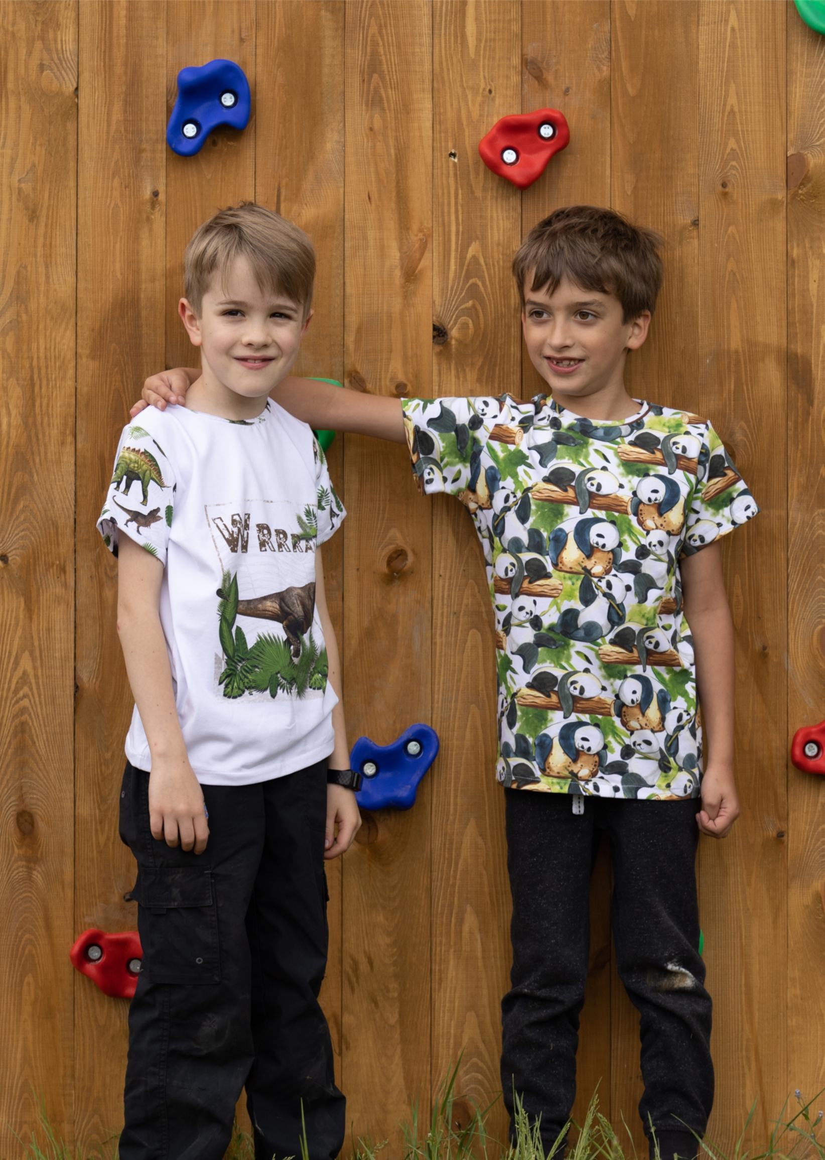 2-PACK - KID’S T-SHIRT - BROWN DINOSAURS - sewing set