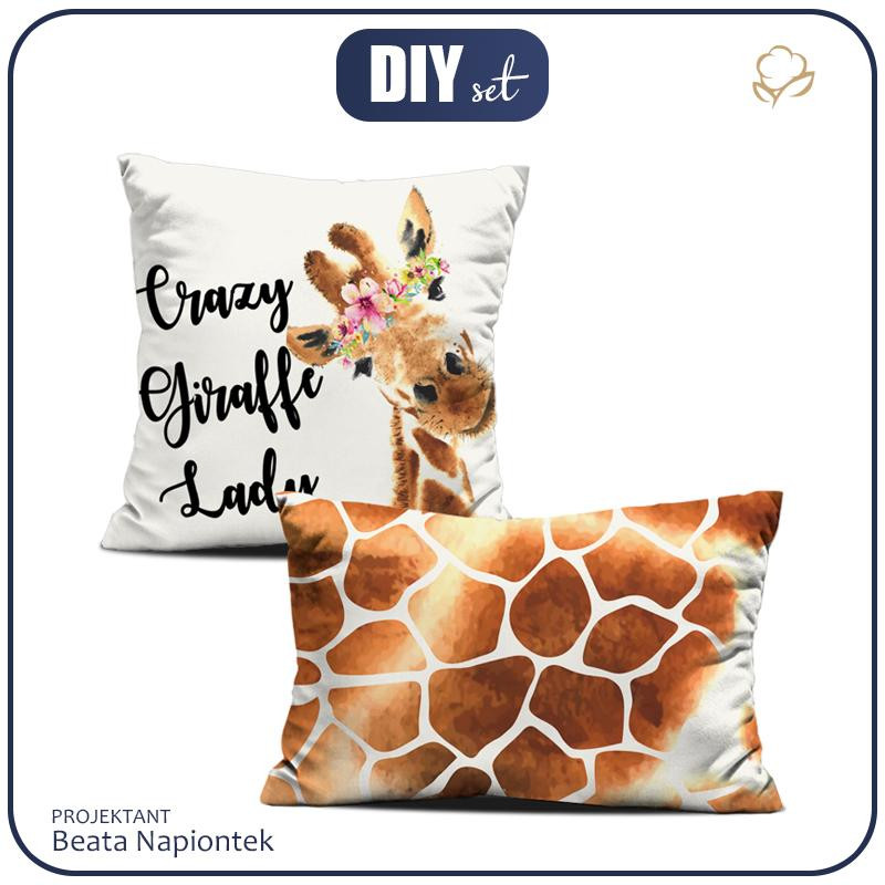 DECORATIVE PILOWS - GIRAFFE