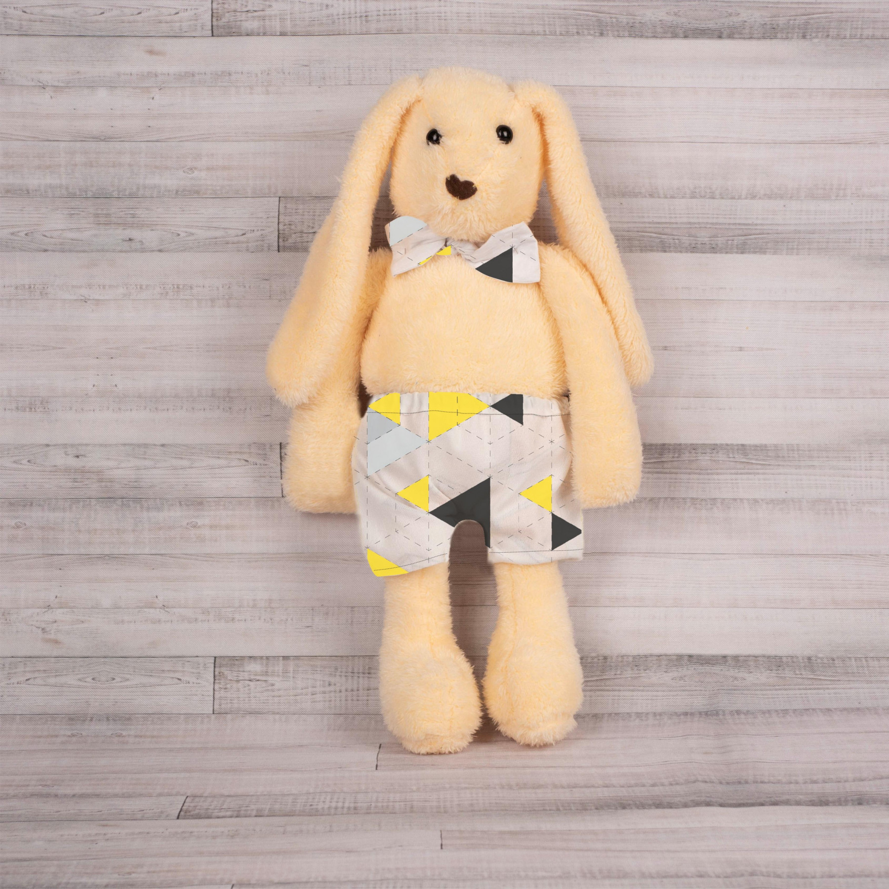 SHORTS + BOW TIE FOR BUNNY - GEOMETRIC TRIANGLES YELLOW 2 - sewing set