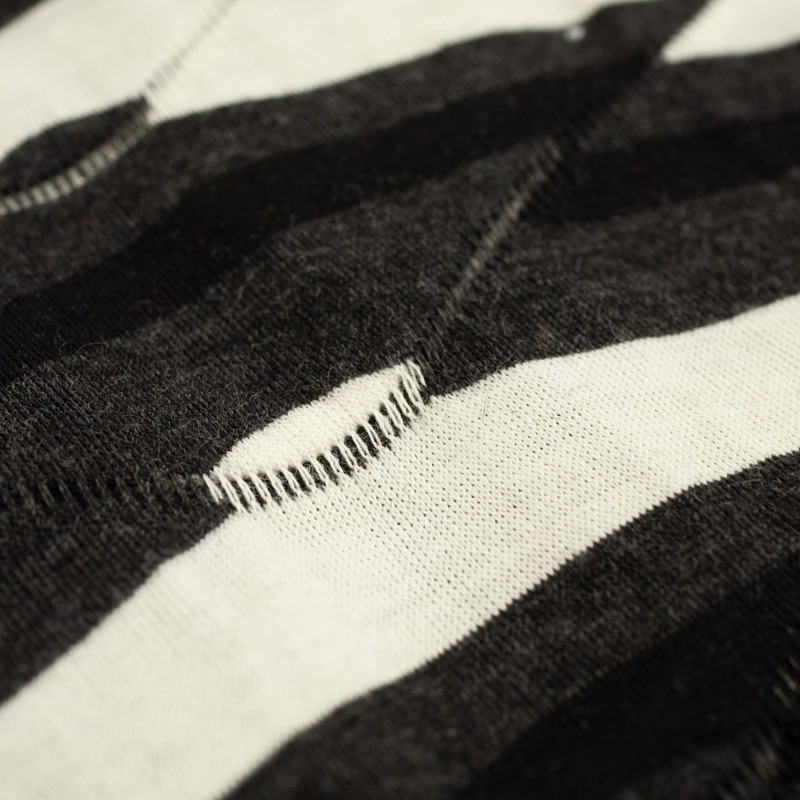 WAVES 3D / ecru - Single jersey with lockstitch