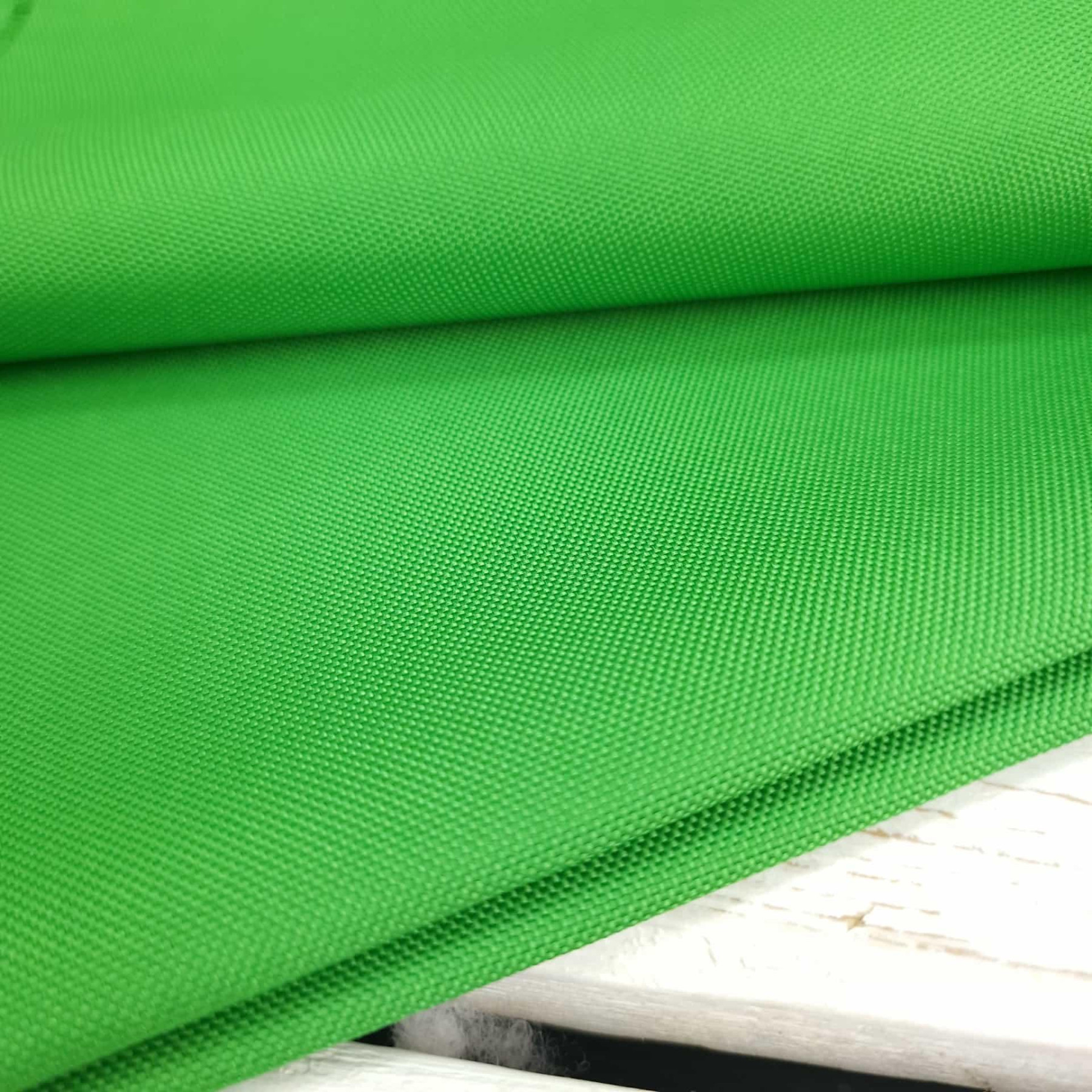 Waterproof woven fabric - GREEN