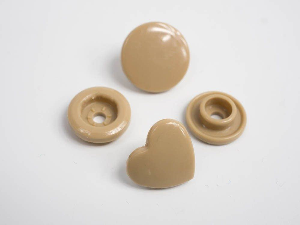 Fasteners KAM hearts 12 mm beige 10 sets